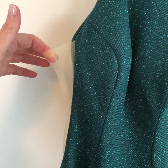 Green sparkle formal dress - Picture 3 of 7